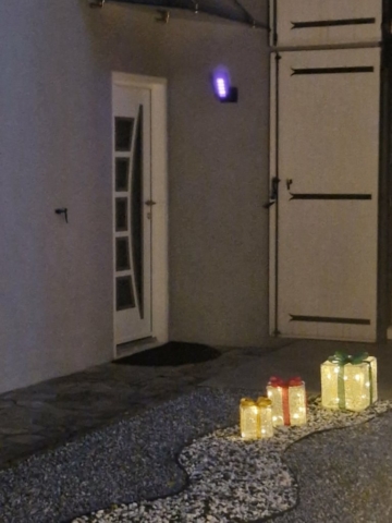 8ab0cf27-70e7-402f-8cf4-e9b43abe0e26